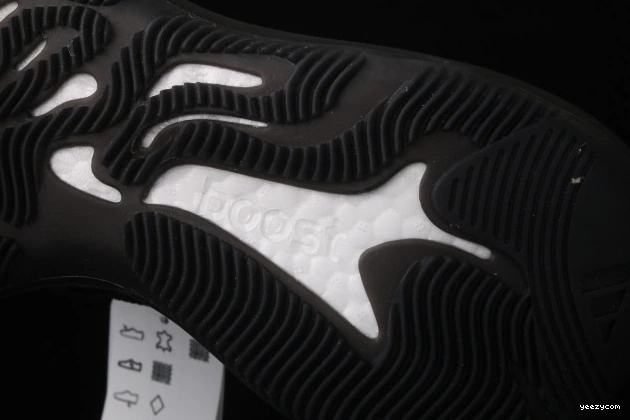 FB7876 Adidas Black Boost 380 Yeezy 1022